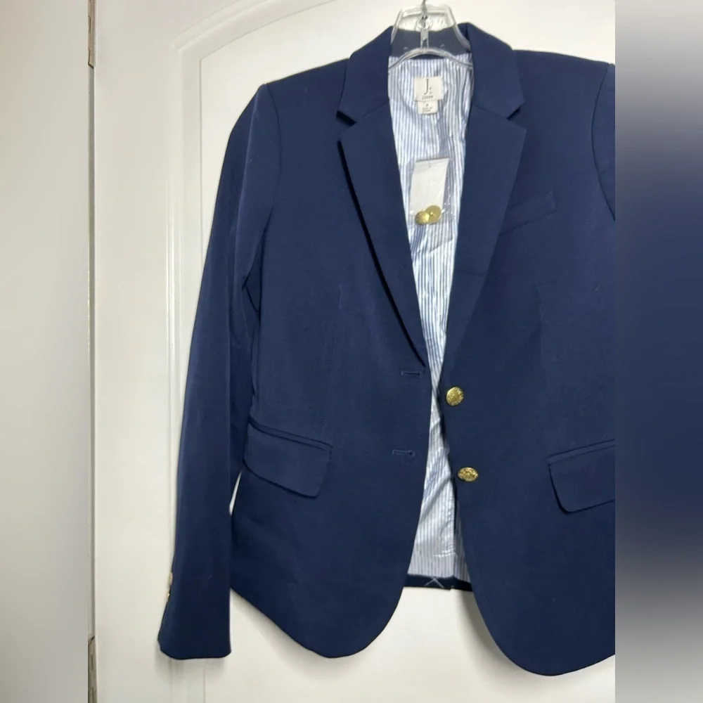 J. Crew Original schoolboy Navy blazer gold button size 2 NWT preppy academia